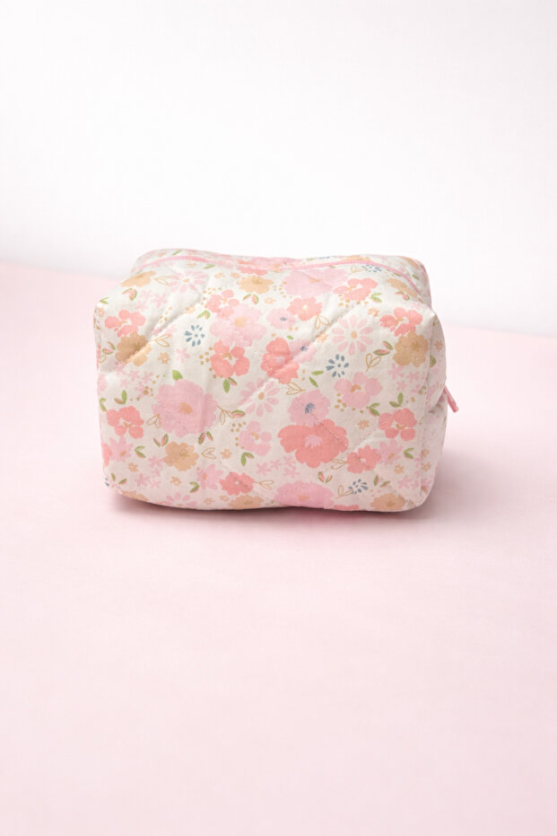 FABRICWORKS Mini Quilted Makeup Pouch