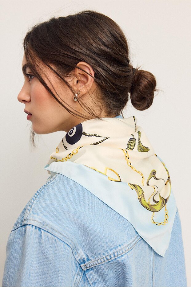 Püsküllü eşarp - 3