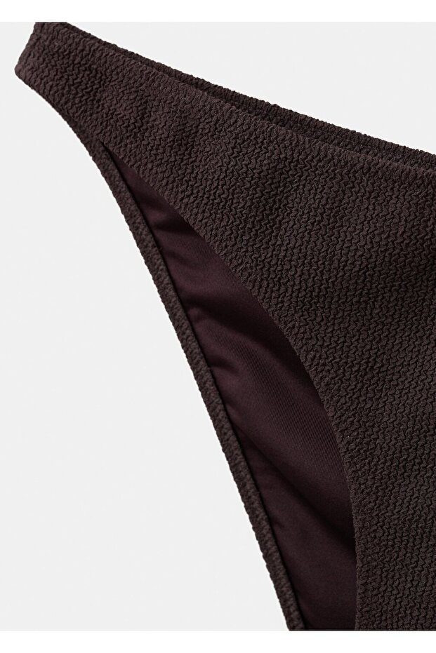 Dokulu klasik bikini altı - 5