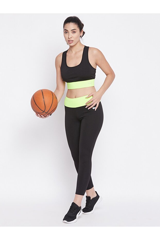 Snug Fit Active Ankle-Length Tights in Black