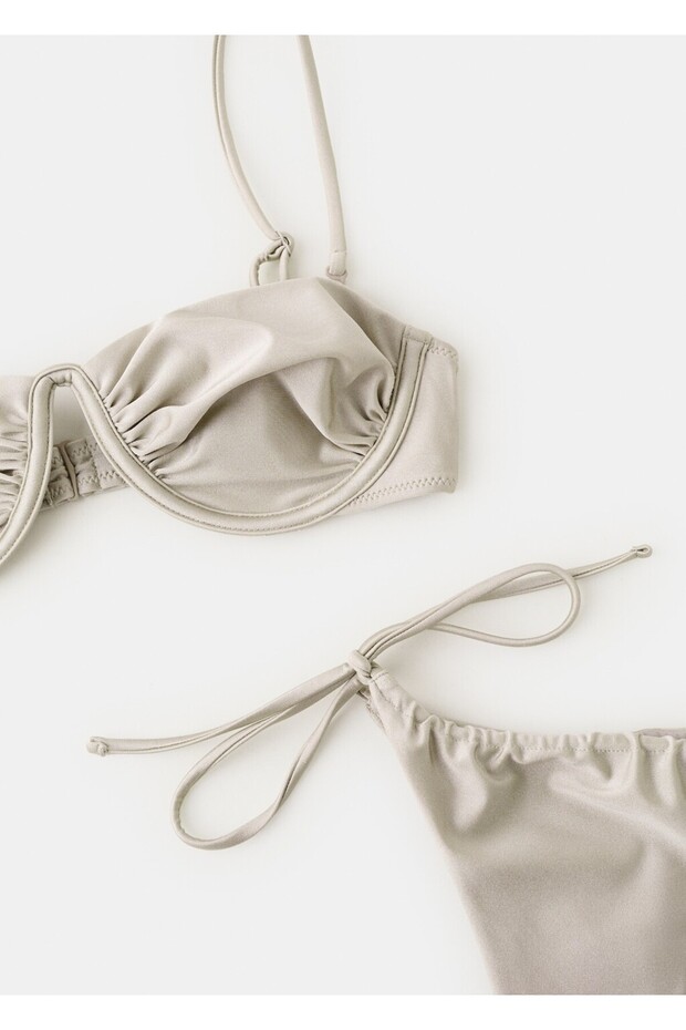 Parlak bikini üstü - 5