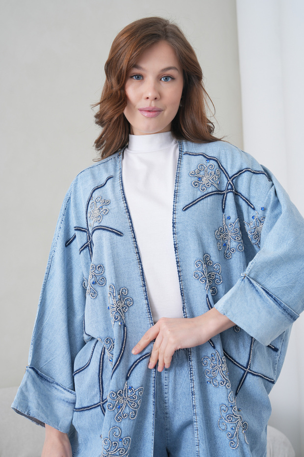 Women's Front Embroidered Beaded Denim Kimono Cardigan and Jeans Two-Piece Set