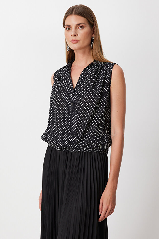 Puantiyeli Kolsuz Bluz - 2