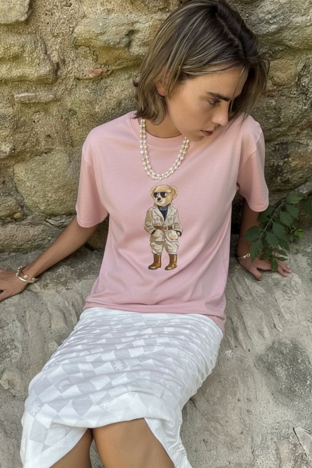 Women's Oversize T-Shirt Trench Bear Printed Pink – Crew Neck, Comfortable Fit, 100% Cotton