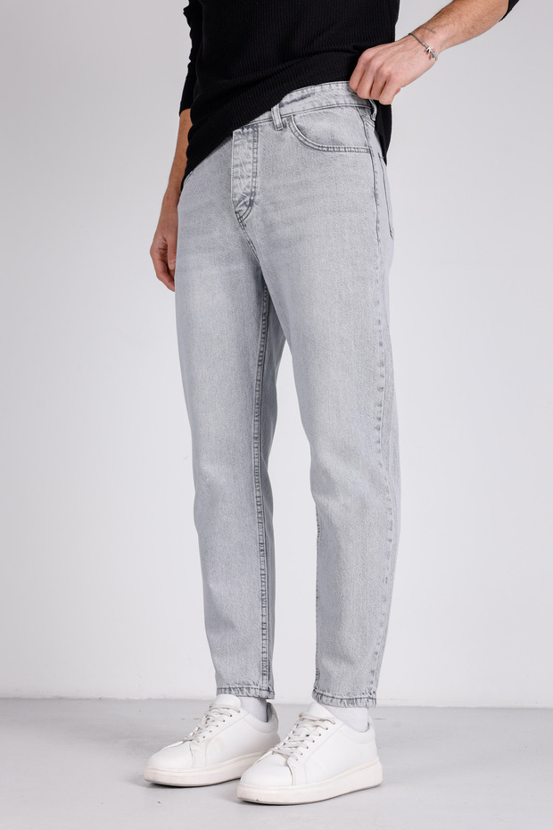 Men's Non-Lycra Boyfriend Jeans Gray Ice Snow Wash