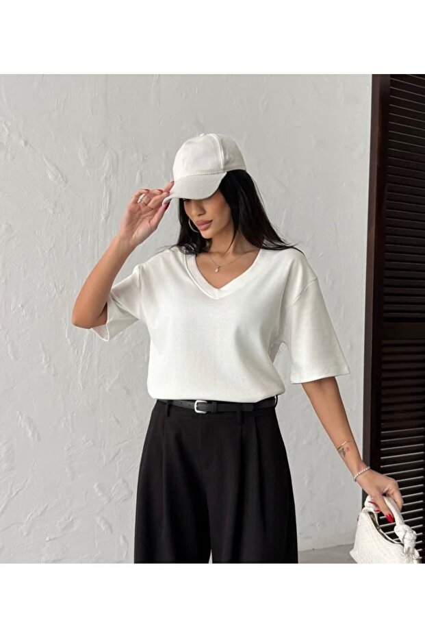 V Yaka Basic Tşört - 2