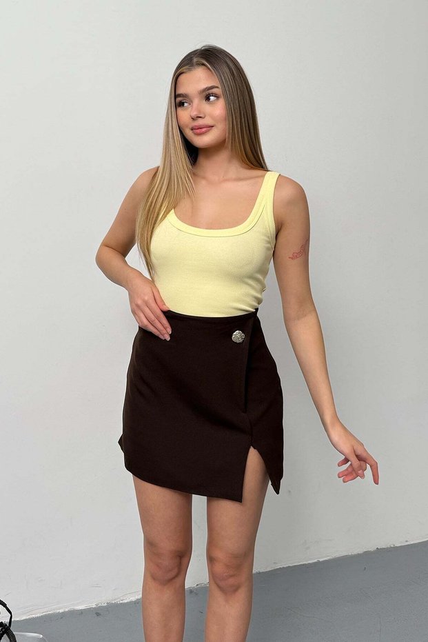 Women's Shorts Skirt with Buckle Accessories and Zipper Closure Brown - 26Y 2787