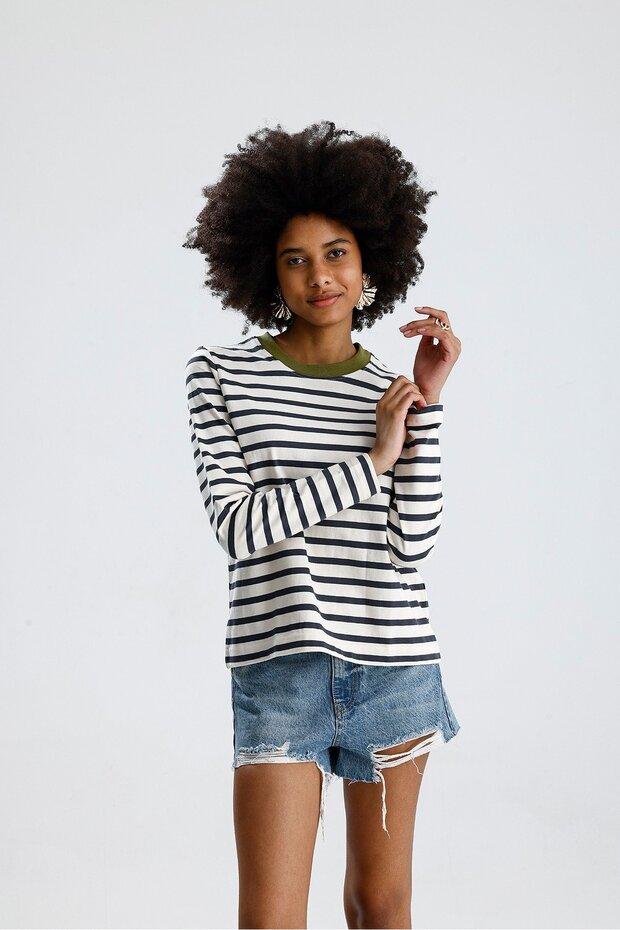Green Collar Gray Striped Long Sleeve Tshirt