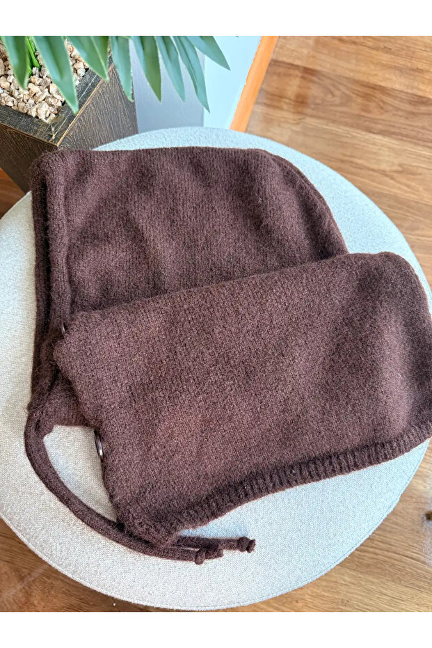 بالاكلافا ذات الأزرار البنية - 2