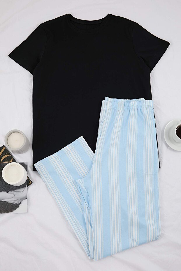 Siyah-Mavi Çizgili Örme Büyük Beden Pijama Takımı TBBSS26AI00002 - 4