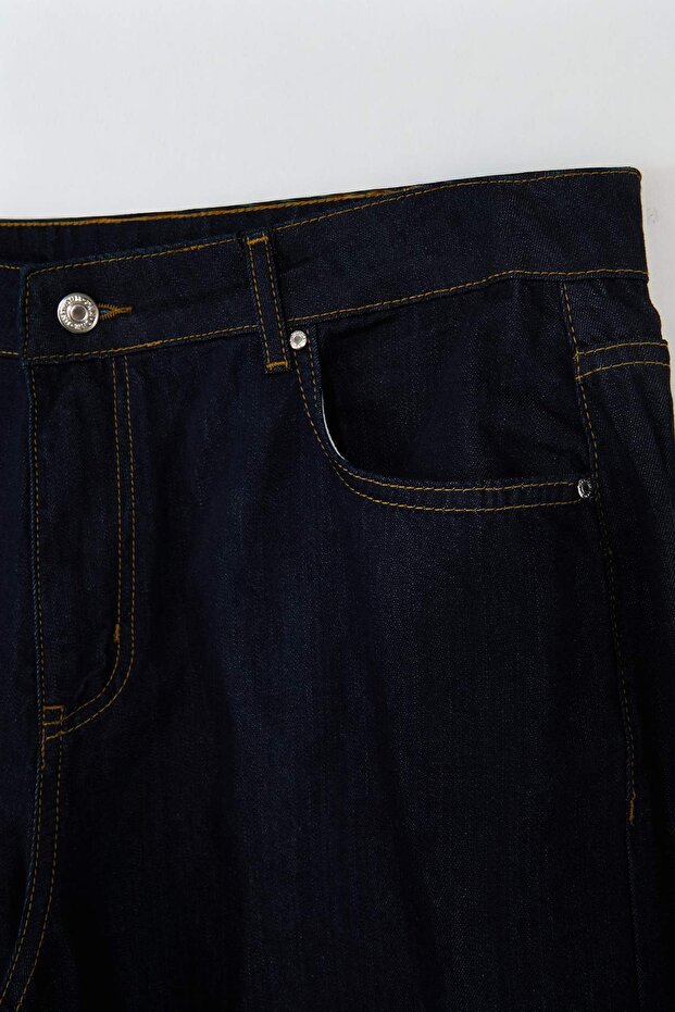 Wardrobe Essentials Koyu Mavi %100 Pamuk Non-Stretch İnce Kumaş Barrel Jeans TBBSS26CJ00014 - 3