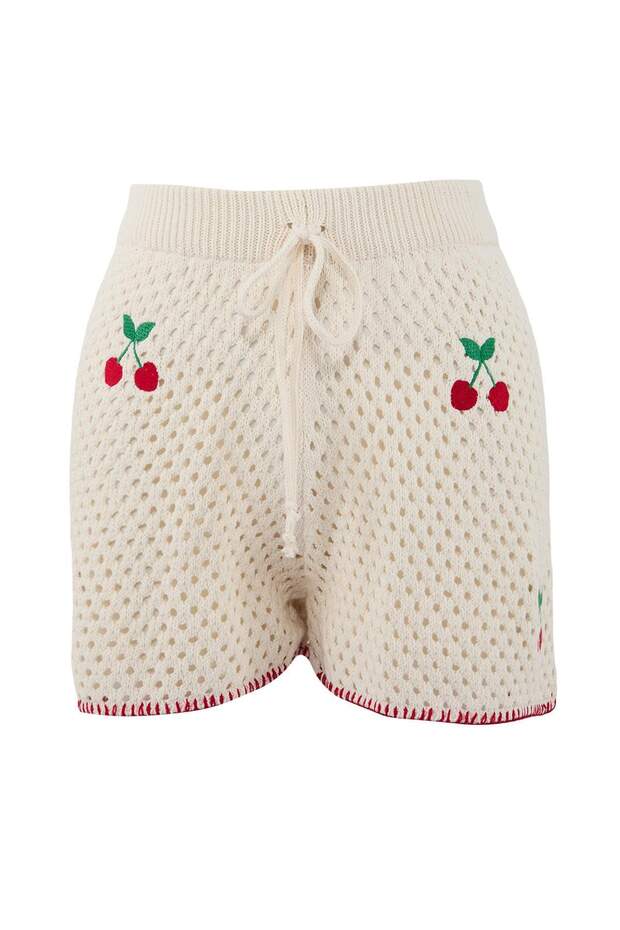 Ekru Triko Oversize Kiraz Motifli 100% Pamuk Plaj Gömlek Şort Takım TBESS26AU00009 - 5
