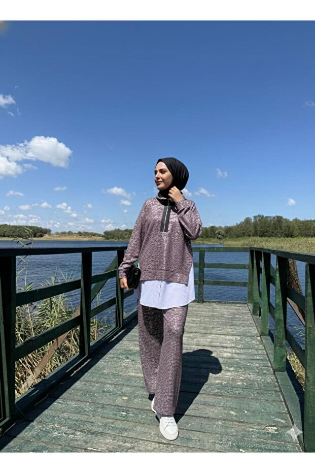 TAŞ AKSESUARLI TRİKO TAKIM - 2