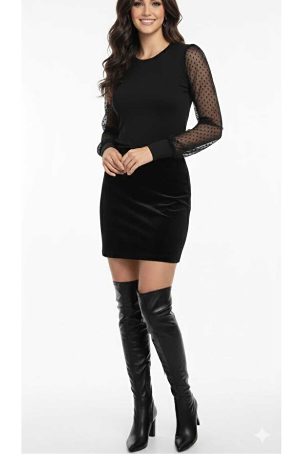 Unlined Velvet Mini Skirt with Elastic Waist