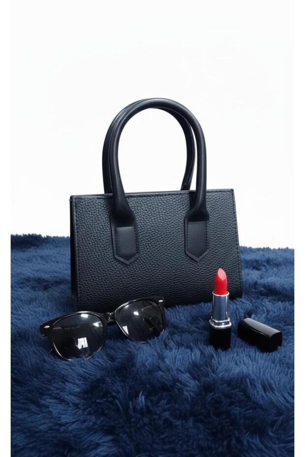 Elegant Women's Hand and Shoulder Bag with Zipper in Black Color