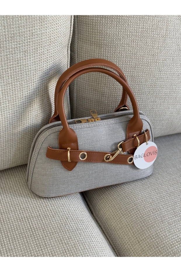 WOMEN'S FABRIC SHOULDER BAG WITH HOOK DETAIL AND LONG STRAP, WIDTH 28 CM, HEIGHT 14 CM.