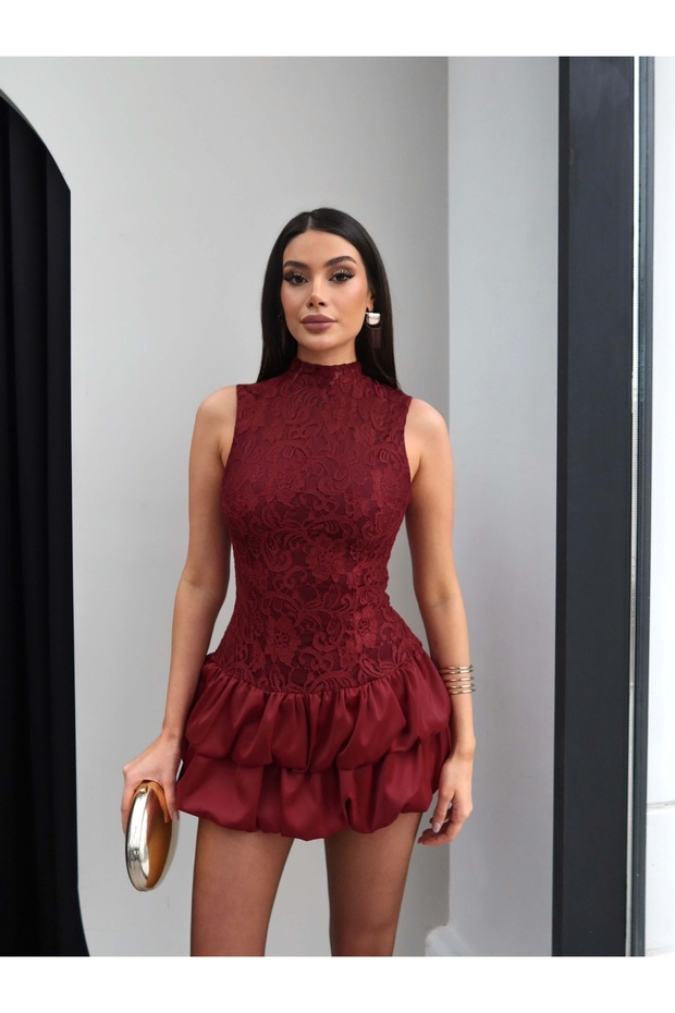 Dantel Detay Mini Şortlu Elbise - 4