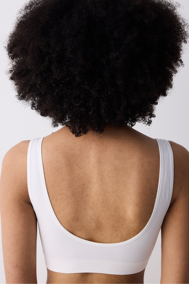 White Seamless Top - 6