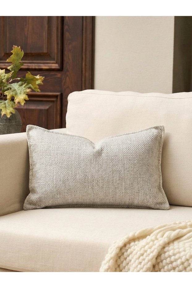 Serrated Ecru Rectangular Throw Pillow Cover (30X50)