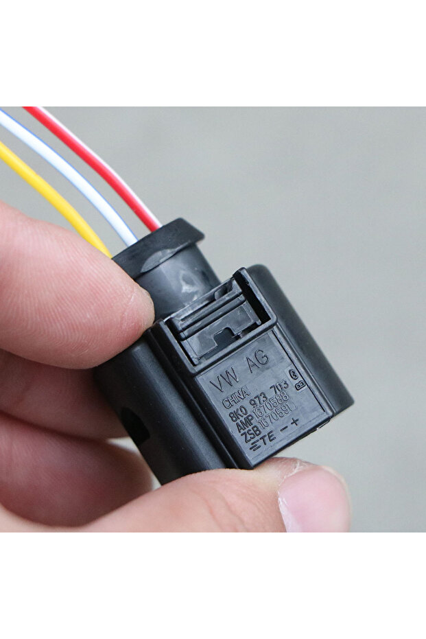 8K0973703 3 Pin Air Conditioning Pressure Switch Intake Pressure Sensor Plug For VW Passat B6 B7 ...