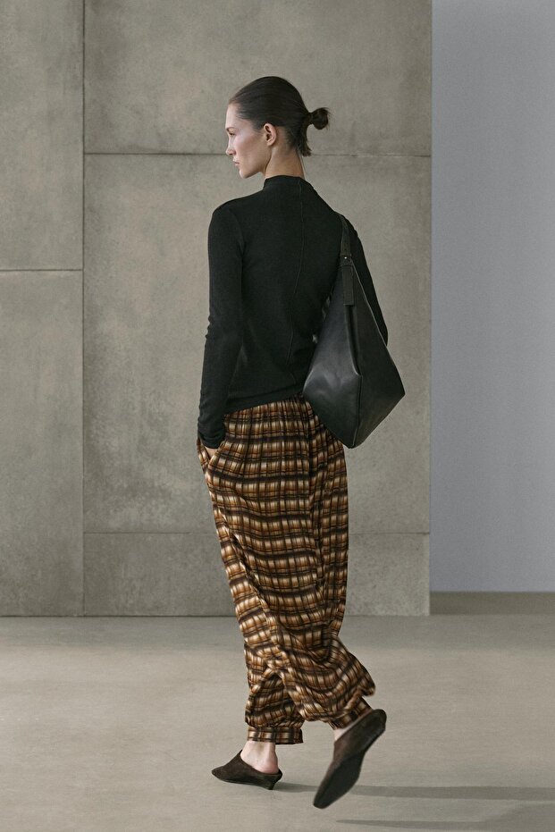 Dökümlü şalvar pantolon - 4