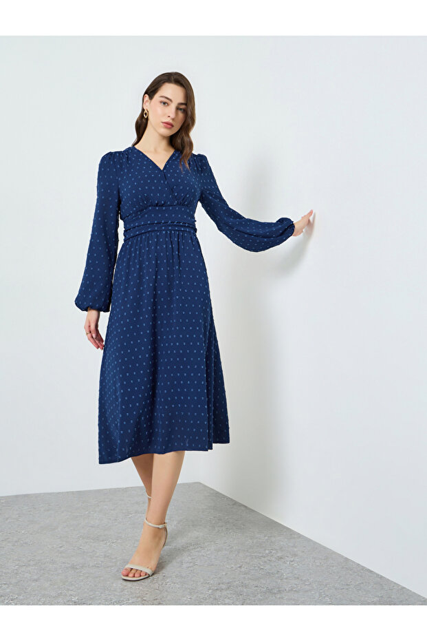 Women Blue Textured Balloon Sleeve Midi Dress