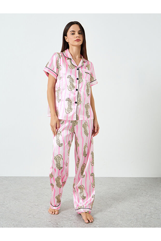 Women Graphic Printed Short Sleeve Shirt and Pyjama Set