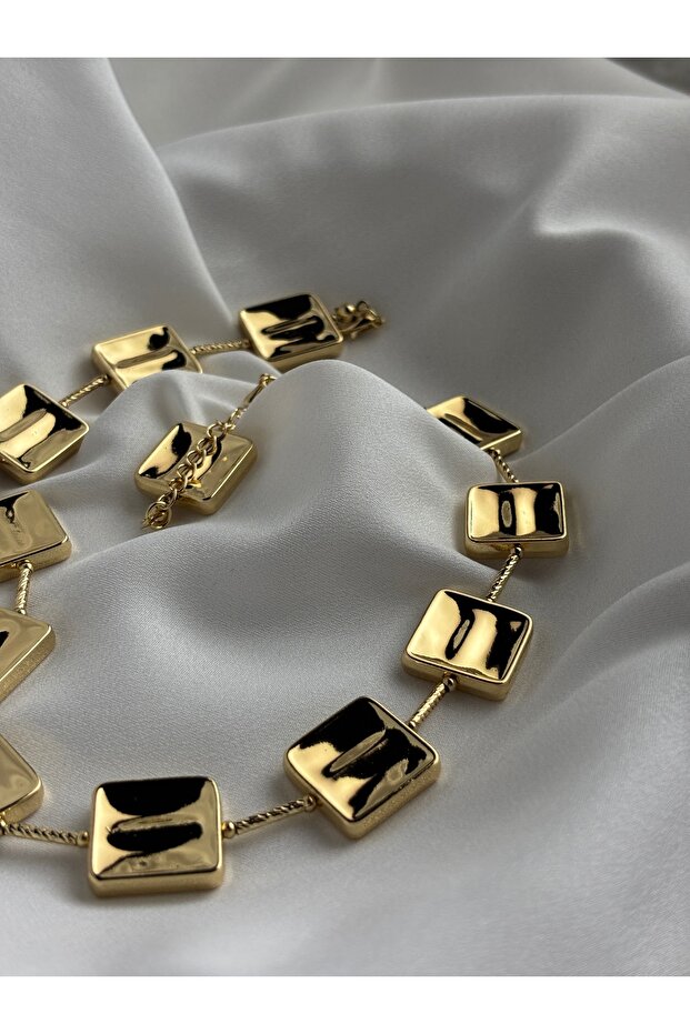 Kare Formlu Kolye - 1