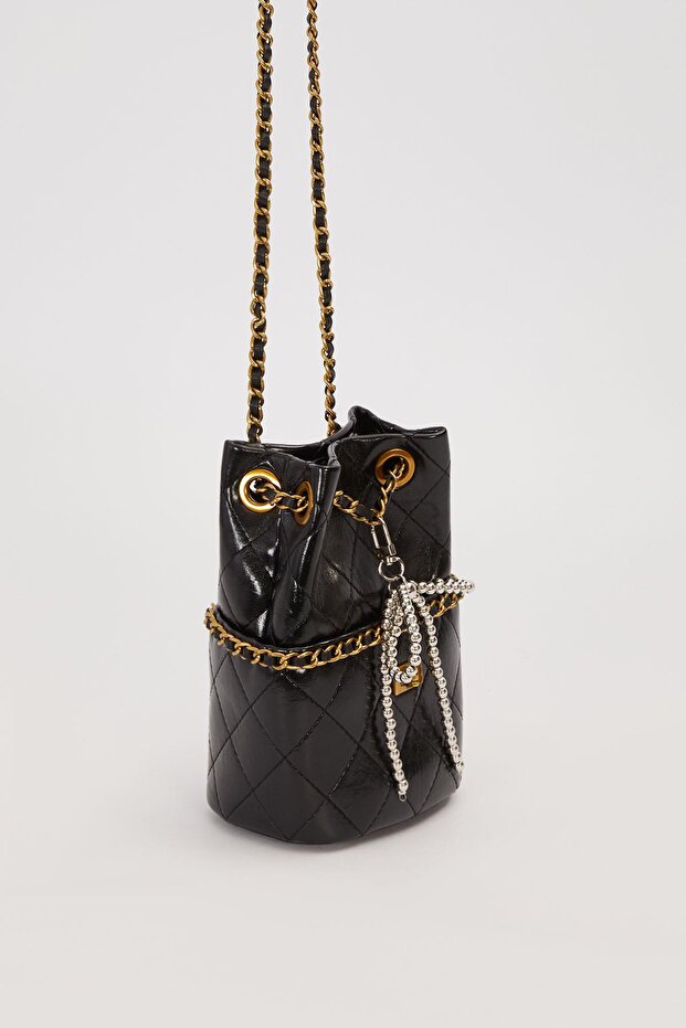 Black Drawstring Closure Chain Strap Shoulder Bag - 2