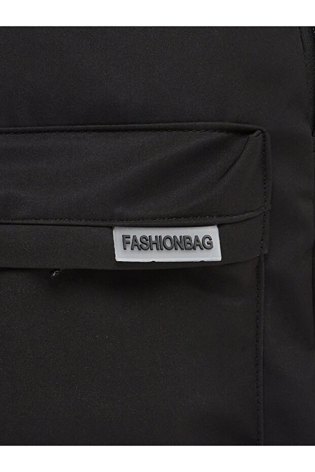 حقيبة ظهر رجالية سوداء صلبة - 3