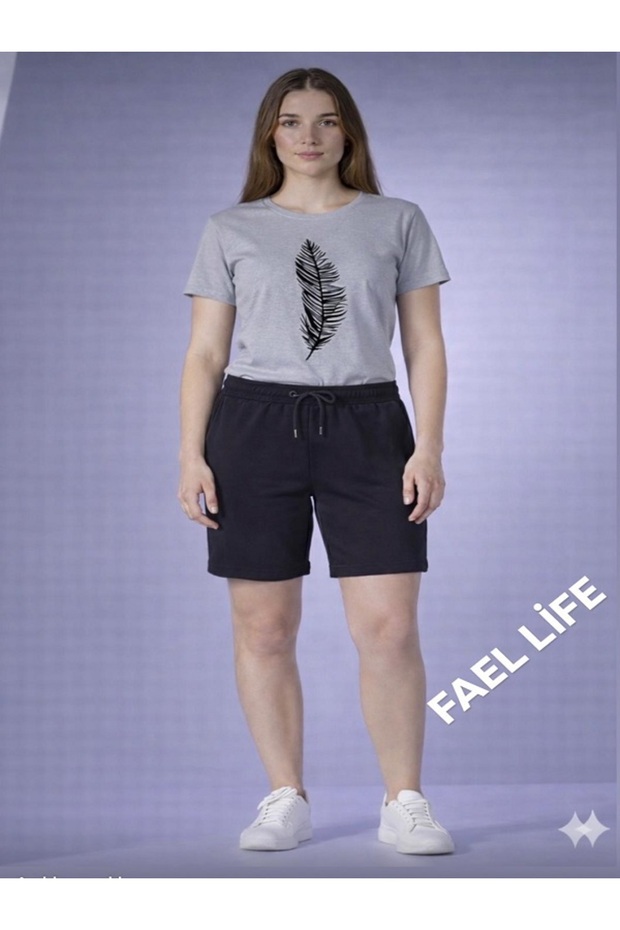 Unisex Oversize T-Shirt and Shorts Feather Printed Set