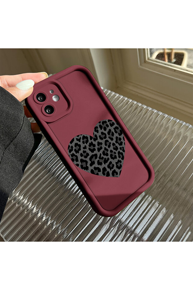 حافظة هاتف مقاومة للصدمات من مادة السيليكون بنمط القلب متوافقة مع هاتف Redmi Note 13 Pro Plus - 4