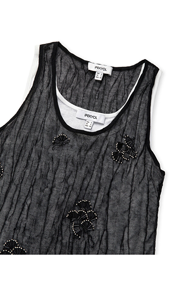 Çiçek aplikeli çift parça triko - 4