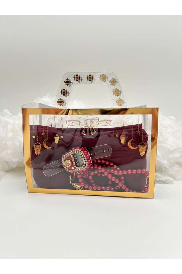 1 Ramadan-Themed Bag Contains a Fringed Cover, Prayer Beads, and a Stone Zikirmatik Set.