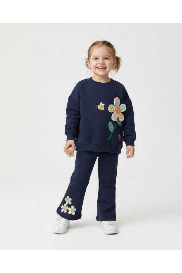 Girl's 2-Season Stylish Top and Bottom Set with Mobile Floral Embroidery Detail and Spanish Flared Pants