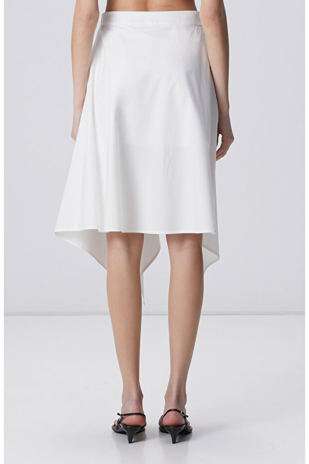 Beyaz Asimetrik Drapeli Etek - 5
