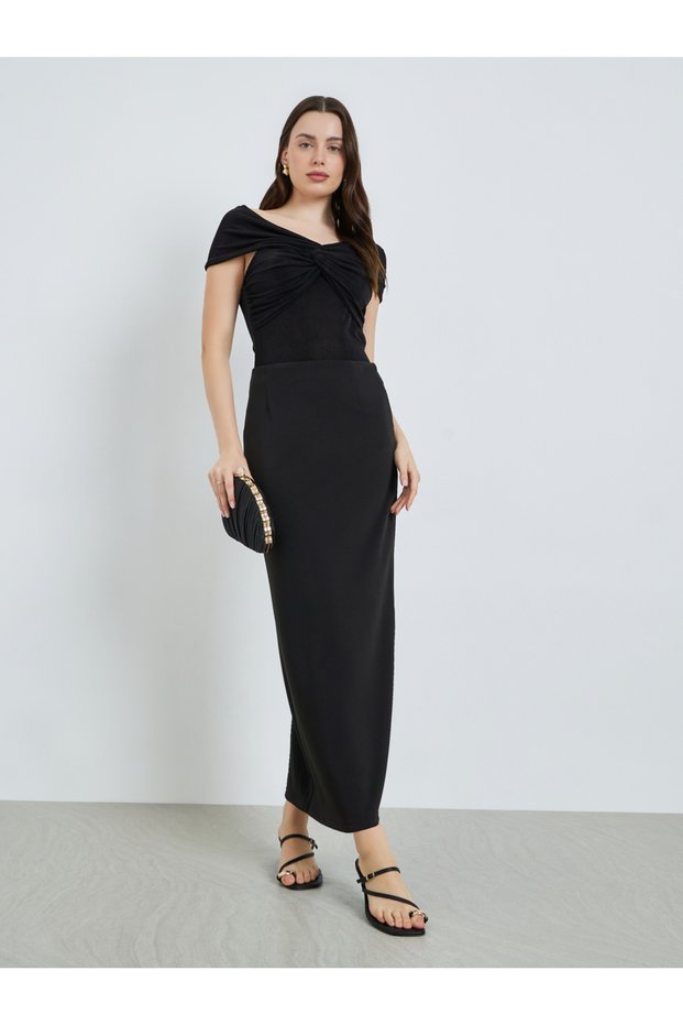 Women Black Straight Fit Maxi Skirt with Slit