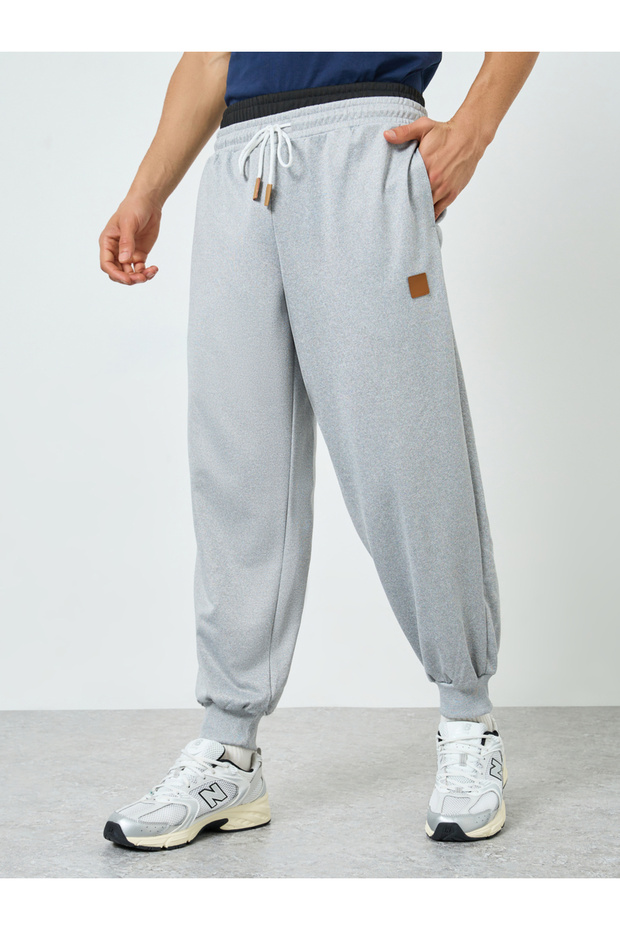 Men Grey Relaxed Fit Joggers