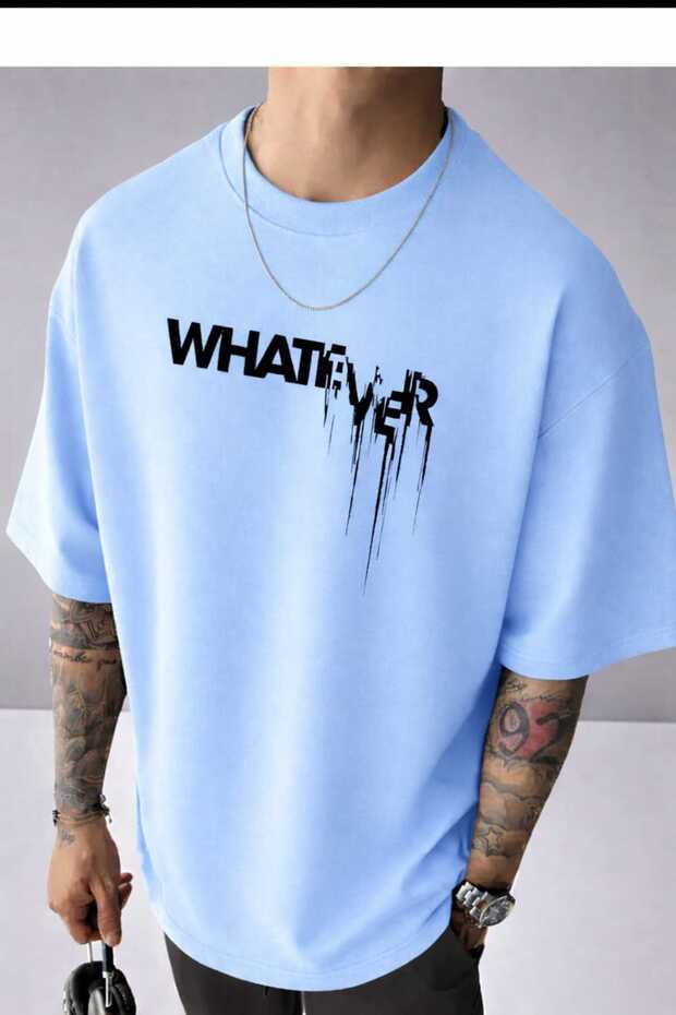 تي شيرت أزرق فاتح مطبوع عليه Whatever