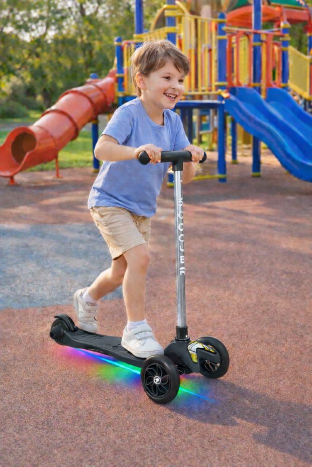 Globy Led Lighted 3-Wheel Scooter — 4 Levels, 50–65 cm Height Adjustable Kids' Scooter