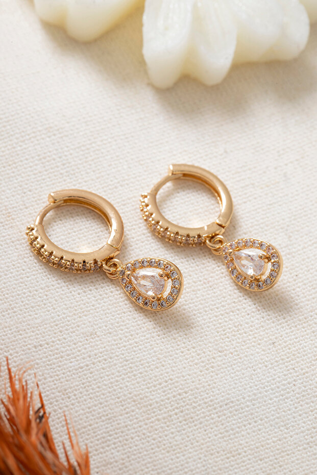 Gold Drop Model Dangle Earrings with Zircon Stones