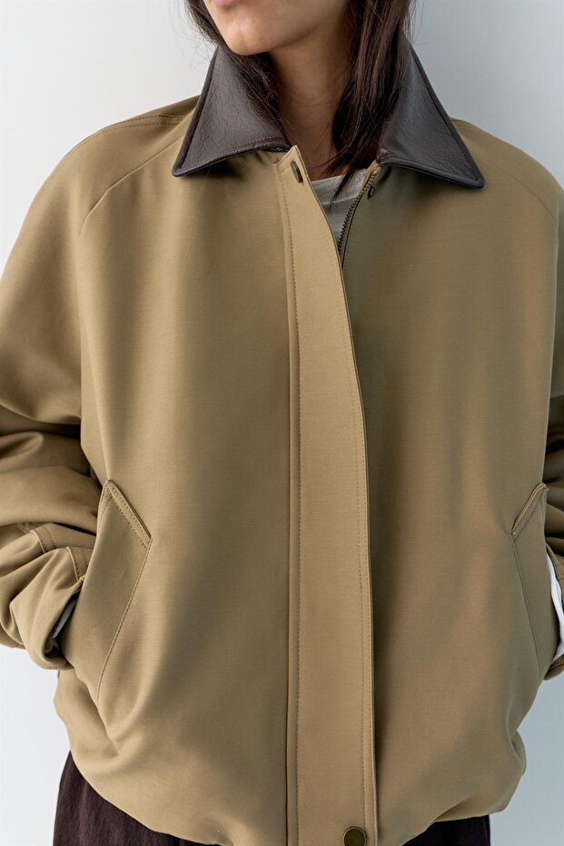 Suni deri yakalı ceket - 7