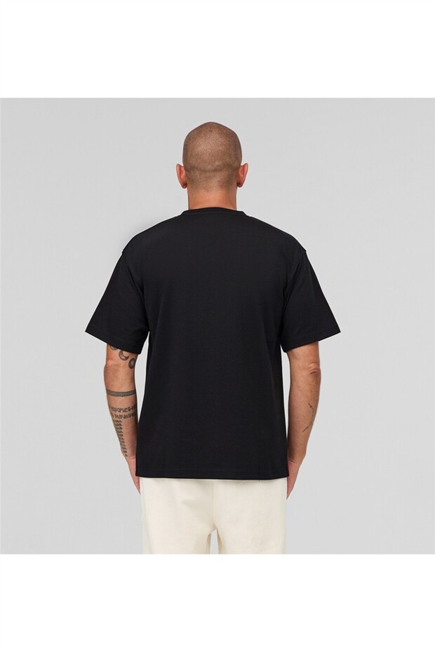 Csc m label chest graphic t-shirt