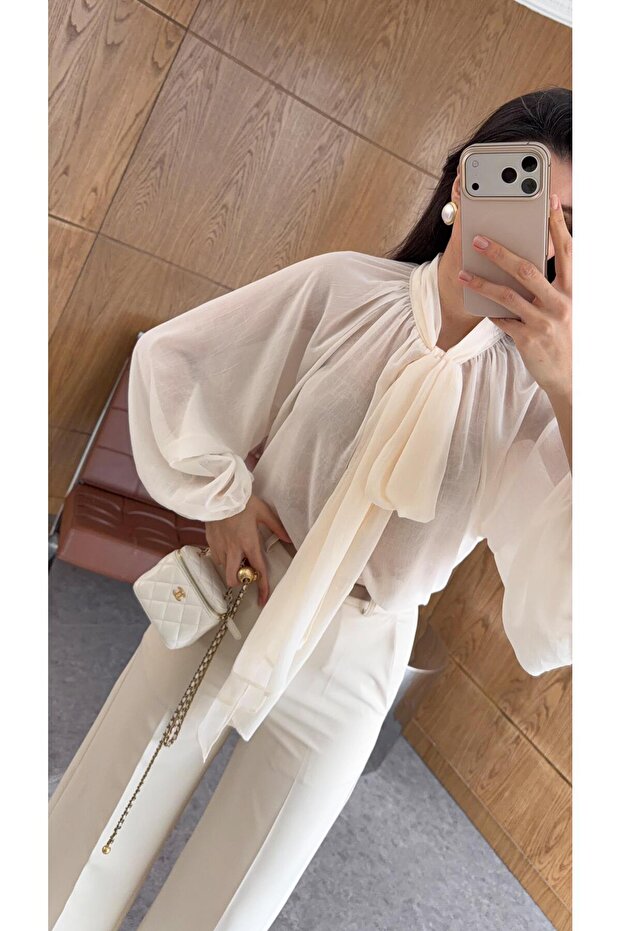 Μπλούζα εκρού με δέσιμο - 3