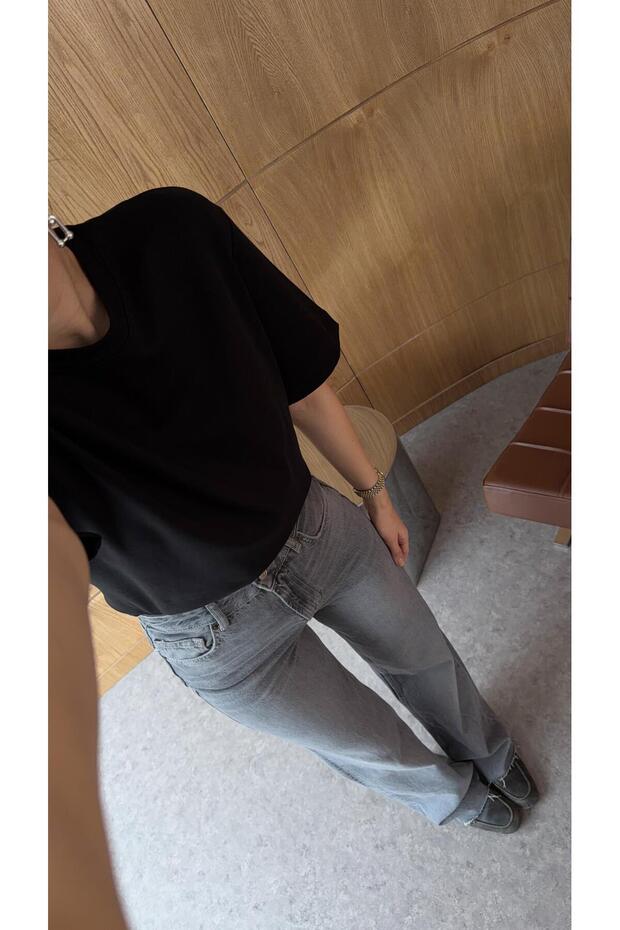 Black Basic Premium Tshirt - 3