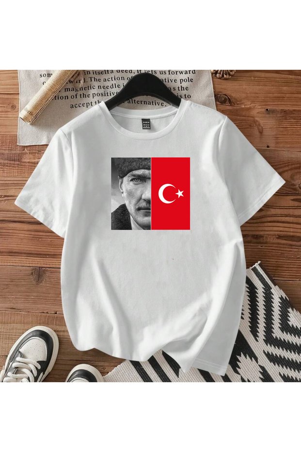 Ataturk and Flag Printed Unisex Cotton Short Sleeve T-Shirt