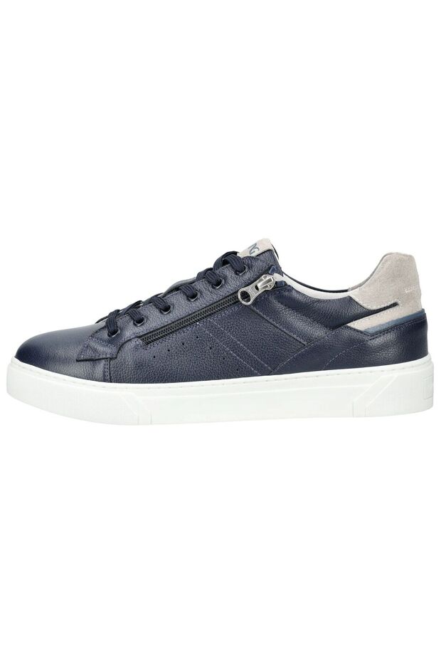 Sneaker - 2