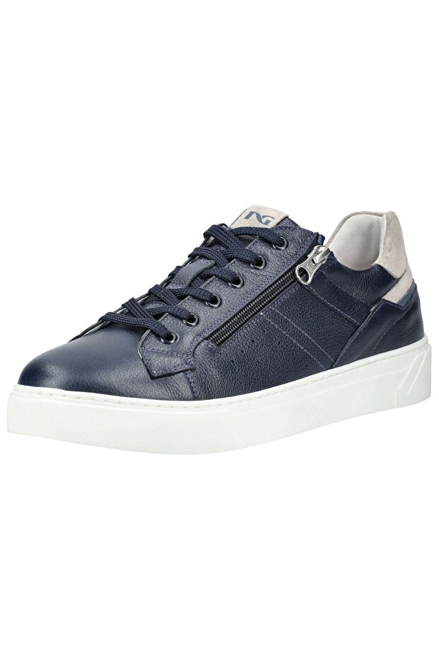 Sneaker - 1