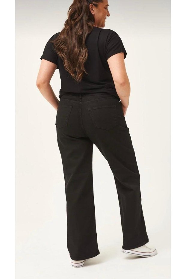 New Season Plus Size Shape-Defining Flexible High Waist Women's Palazzo Jeans