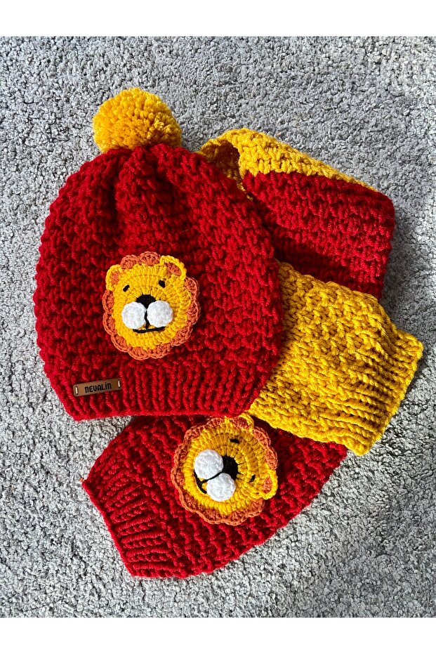 Boy's Lion Detailed Yellow Red Scarf Beanie Set Hand Knitted